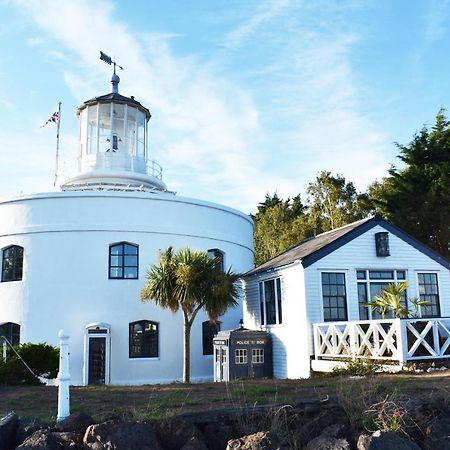 ניופורט The West Usk Lighthouse Lightkeepers Lodge מראה חיצוני תמונה